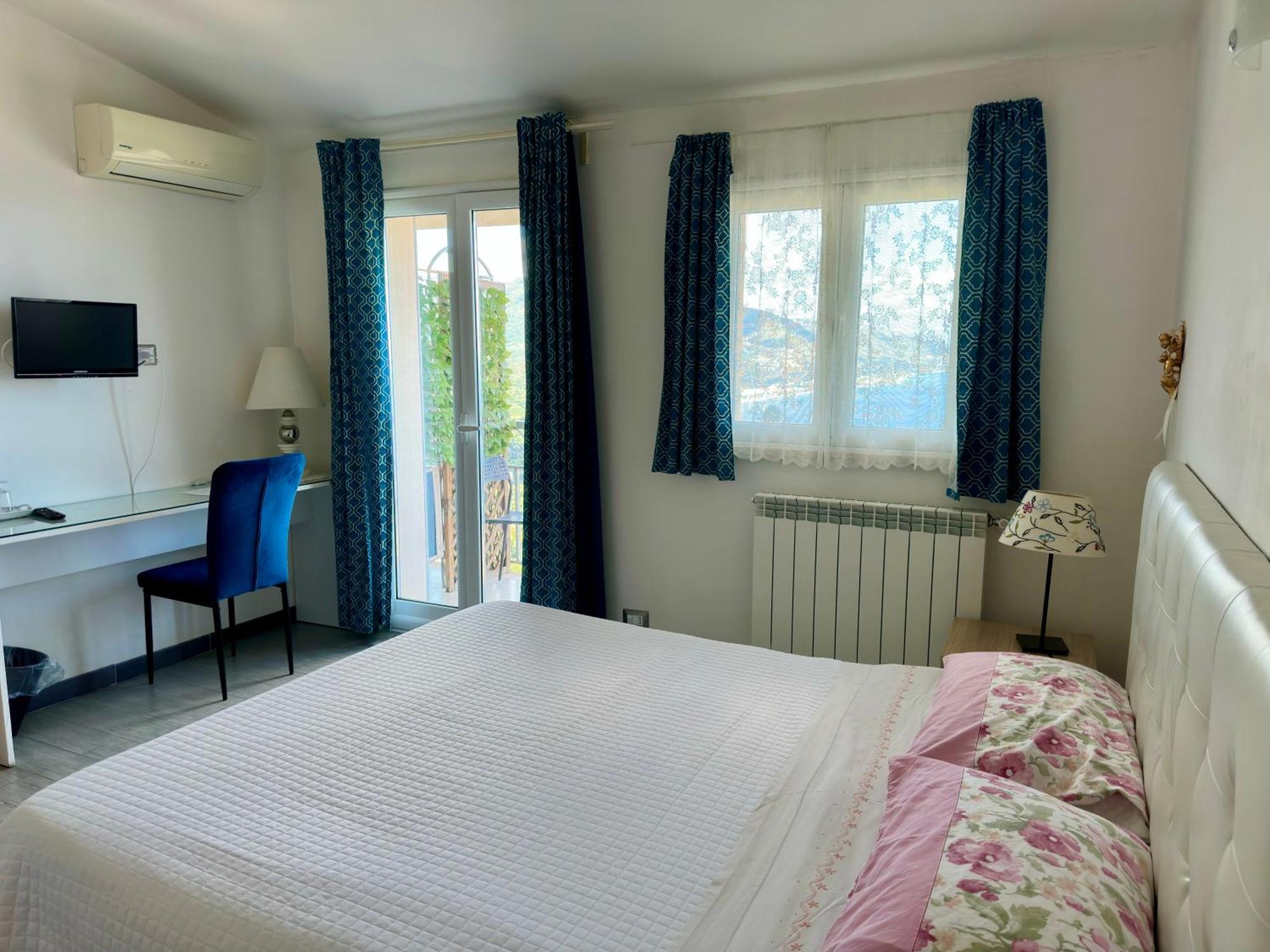 타오르미나 Blue Sky House B&B 외부 사진