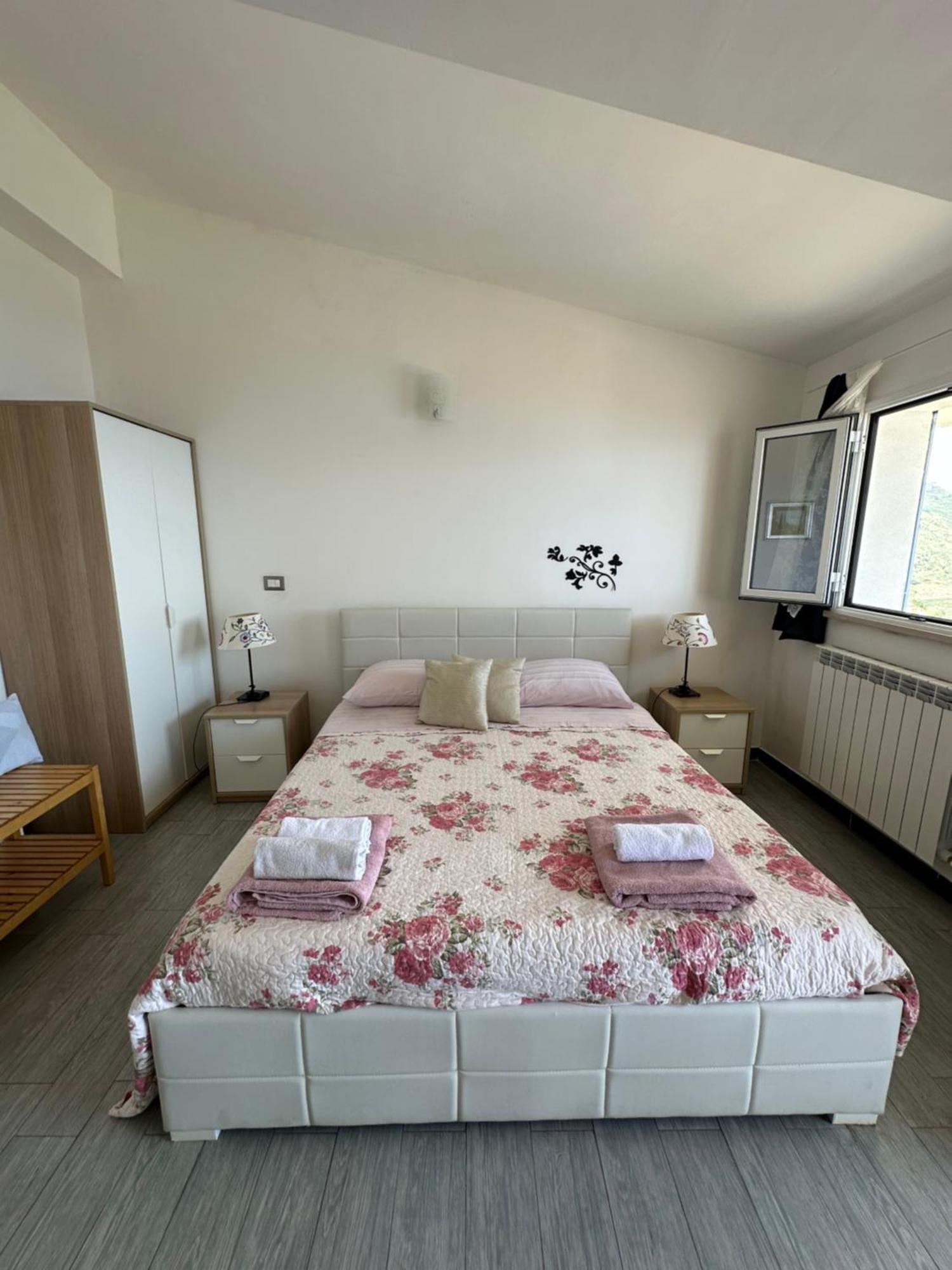 타오르미나 Blue Sky House B&B 외부 사진